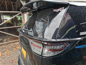 12-14 Estima Previa ACR50 alerón trasero central superior 3 piezas - Product Image 3