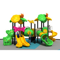 Structure de jeu extérieure robuste en acier galvanisé avec toboggan pour enfants, idéale pour les écoles, parcs et communautés