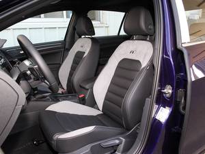 VW <span class=keywords><strong>Golf</strong></span> 280TSI DSG R-Line 2020, Auto <span class=keywords><strong>Usado</strong></span> de Alta Calidad, Bien Mantenido, Popular, <span class=keywords><strong>Precio</strong></span> Negociable - Product Image 5