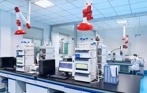 Pasokan Pabrik 2-metil-1,4-diazabiklosiklo[2.2.2]oktan CAS 1193-66-4 2-metil-1,4-diazabiklosiklo[2.2.2]oktan Cairan CAS 1193664 - Product Image 5