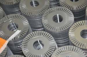 تثقيب القوالب التقدمي لملحقات المحرك الكهربائي ، تصفيح صلب صلب ، ختم الجزء الثابت الأساسي - Product Image 6