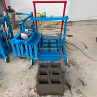 Machine de fabrication de blocs creux autobloquants à pression hydraulique mobile oblique BL 2-45 pour une utilisation facile