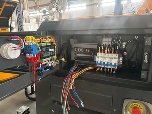 Alternateur triphasé personnalisé 220V 10kW 9kW 8kW 7kW 7.5kW 6kW Générateurs Générateur Silencieux sur Tour pour Éclairage - Product Image 3