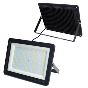Wharf Outdoor IP66 Reflector LED inteligente 50W a 200W Luz fundida reflectante para carretera 100W a 150W Reflector de iluminación - Product Image 1