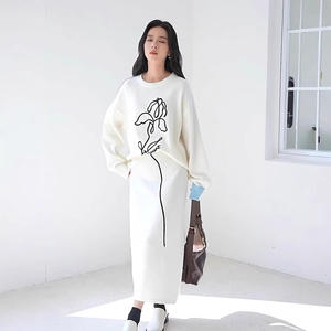 Abito Casual di fascia alta in maglia da donna in autunno e in inverno, disegno semplice, maglione largo e gonna Set in due pezzi - Product Image 5