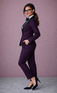 Costume de smoking violet pour femme, ensemble élégant blazer et pantalon, tenue de soirée formelle sophistiquée, ensemble chic et ajusté pour affaires, luxe - Product Image 3
