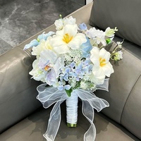 Bouquet de fleurs artificielles fait main style nordique avec mousse simulée pour cadeau d'amis, fiançailles, mariage, meilleure amie, festival Qixi