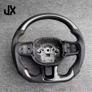 Volant en Fiber de carbone en cuir de sport noir pour Volvo <span class=keywords><strong>XC</strong></span> 40 S90 S60 V60 <span class=keywords><strong>V90</strong></span> S40 V40 XC60 XC90 accessoires de voiture - Product Image 4