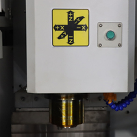Machine de fraisage verticale automatisée CNC XH7125 avec contrôleur