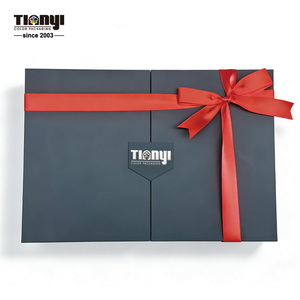 Boîte à bijoux et parfums de luxe rigide à double porte personnalisée, matériaux recyclés écologiques, doublure en velours, fermeture magnétique, gaufrage - Product Image 1