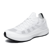 Chaussures de sport minimalistes noires solides, séchage rapide, surface respirante, chaussures pour hommes, semelle stable absorbant les chocs, chaussures de course