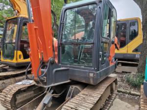 DX60 Doosan มือสองยี่ห้อเกาหลี6ตัน0.18mÂ ³ ความจุถังตีนตะขาบขนาดเล็กพร้อมเครื่องยนต์เกียร์สูบวิคเกอร์ - Product Image 4