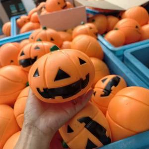 ของเล่นบีบฟักทอง TPR สำหรับฮาโลวีนจาก Botu Wholesale ของเล่นบีบผลไม้บรรเทาความวิตกกังวล ของขวัญฮาโลวีน - Product Image 6