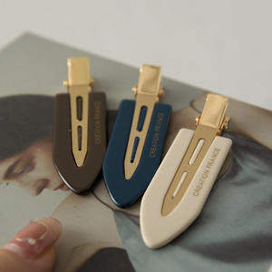 <span class=keywords><strong>Yuxi</strong></span> personnalisé haut de gamme femmes acétate épingles à cheveux élégant bec de canard bord pinces à cheveux Ins Style à la mode sans Trace maquillage quotidien - Product Image 3