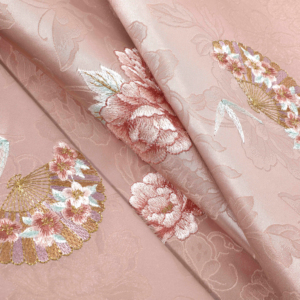 <span class=keywords><strong>2026</strong></span>新款高级中国提花刺绣面料纬编涤纶编织工艺适合婚礼女童现货商品 - Product Image 5