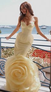 <span class=keywords><strong>Abiti</strong></span> da Sera Gialli da Donna Ruolai HL667, 2 Pezzi, Modello Slim Fit Senza Maniche <span class=keywords><strong>in</strong></span> <span class=keywords><strong>Taffetà</strong></span> con Grandi Fiori - Product Image 5