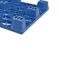 Palette en plastique bleue à grille, monobloc moulé, pour entrepôt et expédition, entrée 4 directions, usage industriel pour le transport de marchandises