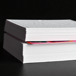 럭셔리 사용자 정의 로고 의류 스윙 교수형 태그 특수 용지 핫 스탬핑 교수형 태그 질감 종이 인쇄 선물 <span class=keywords><strong>Tags</strong></span> - Product Image 6