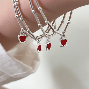 Bracelet à breloques en forme de cœur en argent Sterling S925 pour femmes, pendentif carré rouge, bijoux à porter au quotidien - Product Image 1