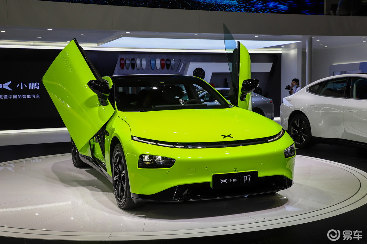 尊贵高端跑车新款电动高速lhd超长铃车xpeng p7