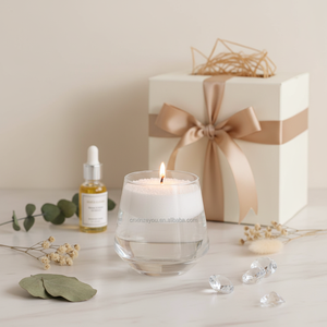 Caja de Regalo de Lujo para el Día de la Madre con Vela Aromática de Cera de Palma, Flores Secas, Cristales Decorativos, Hecha a Mano, Orgánica, con Logotipo Personalizado - Product Image 3