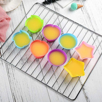 Cetakan & Alas Kue Mini Silikon - Ramah Lingkungan, Tahan Panas, Anti Lengket, Aman untuk Mesin Cuci Piring & Oven (Bentuk Bunga)