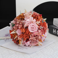 Groothandel Elegante Bruidsboeket met Handgeknoopte Rozen en Baby's Adem, Ge conserveerde Bloemen voor Bruidsevenementen, OEM Aanbod, Moederdag