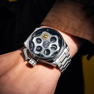 Reloj de Cuarzo Giratorio de Alta Gama para Hombre, Diseño 3D Hueco, Novedad Transfronteriza, a la Moda, de Acero Inoxidable de 44mm, Lujo al por Mayor con MOQ Bajo - Product Image 6
