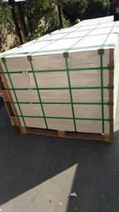 Plaque <span class=keywords><strong>de</strong></span> <span class=keywords><strong>sulfate</strong></span> <span class=keywords><strong>de</strong></span> <span class=keywords><strong>magnésium</strong></span> ignifuge légère et facile à installer, revêtement <span class=keywords><strong>de</strong></span> sol MGO - Product Image 5