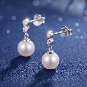 Élégantes boucles d'oreilles clous en argent S925 avec nœud papillon et perles d'eau douce, bijoux en zircon pour femme, cadeau de mariage ou de mariée - Product Image 4