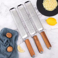 Râpe à main en bois d'acacia pour la cuisine, râpe à légumes, chocolat, citron, zester, râpe à fromage parmesan en acier inoxydable 304