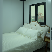Maison conteneur extensible de luxe moderne de 40 pieds, en acier léger, avec panneaux sandwich, résistante aux ouragans, isolée, mobile et préfabriquée