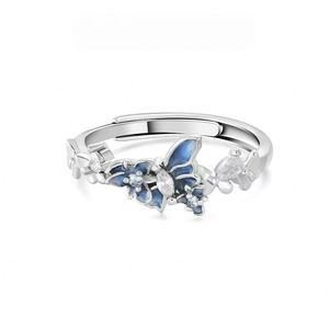 Bague papillon en cuivre bleu pour femmes, plaquée or, zircon de haute qualité, mode moderne, polyvalente, créative - Product Image 3