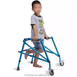 铝制儿童步行者，配有3英寸聚氯乙烯轮子和软垫手柄