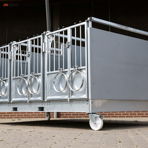 Ensemble de niche pour veau facile à nettoyer, comprenant une porte et des portes grillagées pour la ventilation - Product Image 4