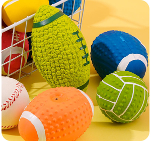 Pelota Sonora de Látex de Goma de Alta Elasticidad para Mascotas, Rellena de Algodón, para Fútbol, Rugby, Voleibol, Juguetes Sonoros para Perros para Jugar a Traer - Product Image 2