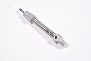 Yeni ve orijinal 14119 ESNU830PA Esnu 8 30 <span class=keywords><strong>P</strong></span> AESNU830PA Cilindro standart PLC programlama denetleyici - Product Image 3