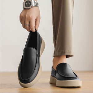 รองเท้าโลฟเฟอร์หนัง PU สำหรับผู้ชายรุ่นใหม่ขายดี รองรับอุ้งเท้า ราคาถูก แฟชั่นอินเทรนด์ แบรนด์ดัง สไตล์ลำลอง สีดำ คลาสสิก ขายดี ใส่สบาย - Product Image 3