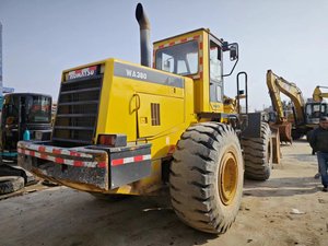 Used Original Komatsu WA380-3 Mini Wheel <b>Loader</b> with Core Engine & Pump Components <b>Low</b> Price Front <b>Loader</b> - Product Image 6