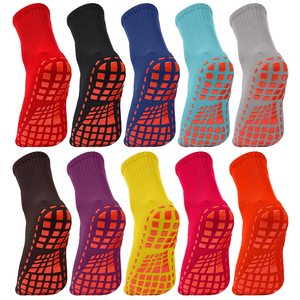 Populaire anti-dérapant antidérapant adulte enfants <span class=keywords><strong>Trampoline</strong></span> <span class=keywords><strong>Park</strong></span> chaussettes personnalisé athlétique coton Polyester Sport Grip <span class=keywords><strong>chaussette</strong></span> - Product Image 3