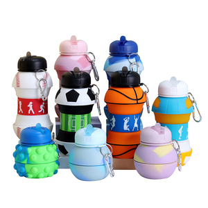 Botella <span class=keywords><strong>de</strong></span> Agua Deportiva Plegable <span class=keywords><strong>de</strong></span> Silicona con Logotipo Personalizado, Botella <span class=keywords><strong>de</strong></span> Silicona Ecológica para Beber en Bicicleta - Product Image 1
