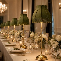 Abat-jour vintage en velours vert festonné avec franges, abat-jour en tissu personnalisé pour lampe de table, décoration d'hôtel et de restaurant