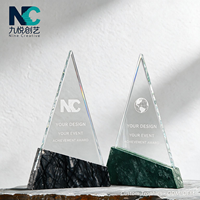 Trophée en cristal haut de gamme avec logo gravé et base en marbre pour la reconnaissance d'entreprise et les championnats sportifs, OEM