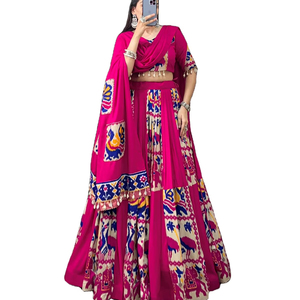 Exquis Gota Patti embelli nouveau papillon lourd rayonne Lehenga Choli imprimé soie vêtements indiens et pakistanais - Product Image 1