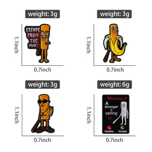 Broche <span class=keywords><strong>de</strong></span> dibujos animados original, Hombre Plátano, con diseño divertido <span class=keywords><strong>de</strong></span> advertencia telefónica 'Stranger Calling', Pin <span class=keywords><strong>de</strong></span> solapa <span class=keywords><strong>de</strong></span> esmalte creativo - Product Image 5