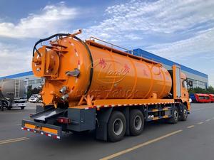 Camión de Succión de Aguas Residuales Shacman 8x4 de 33m³, Bomba de Vacío con Motor Auxiliar y Bomba de Alta Presión PTO Sandwich, Camión Multiusos para Limpieza de Alcantarillado - Product Image 6