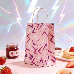 <span class=keywords><strong>Sac</strong></span> en papier kraft d'anniversaire à thème KPOP, motif éclairs et poudre violette, thème Sorcière <span class=keywords><strong>de</strong></span> la chasse aux explosions transfrontalières, cadeau <span class=keywords><strong>de</strong></span> groupe - Product Image 1