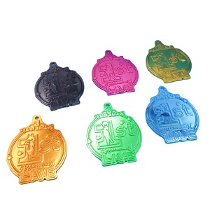 Etiquetas Colgantes Metálicas Estilo Anime, de Aleación de Zinc, Redondas, con Grabado en Relieve, para Llaveros y Joyería, Color Personalizado - Product Image 5