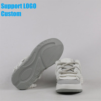 Vente en gros de chaussures de basket-ball décontractées de luxe personnalisées chaussures de marche tendances OEM avec logo personnalisé de quantité minimale de commande
