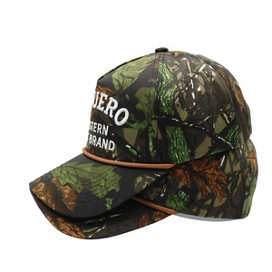 Gorra de béisbol personalizada de 5 paneles al por mayor, 100% poliéster, deportiva, con logo personalizado, cuerda, verde selva, logo con letras de movimiento. - Product Image 3